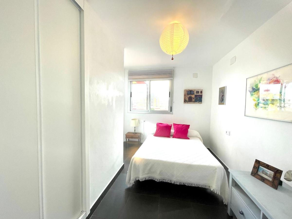 Wonderful Penthouse By The Sea Apartment Lepe Exterior photo